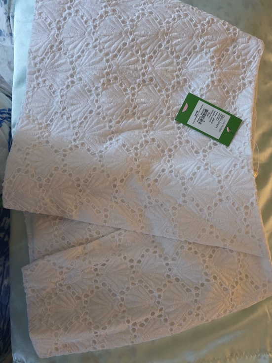 Lilly Pulitzer Pants - Lilly Pulitzer NWT  White Seashell Eyelet Skort-Size 4
